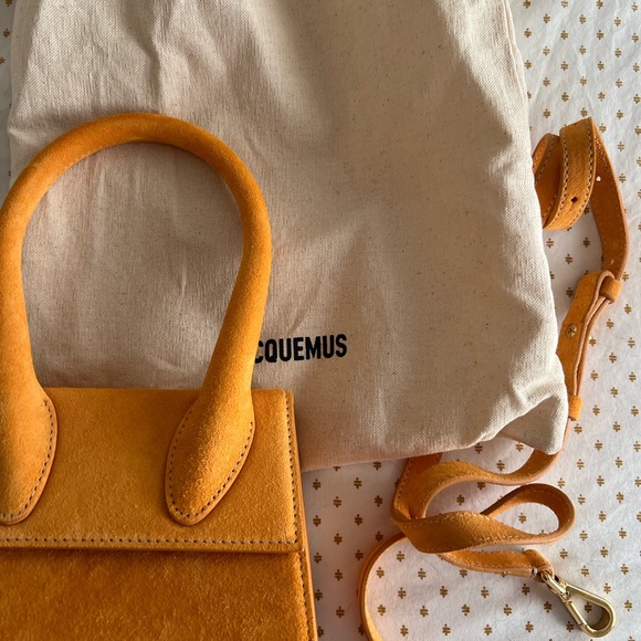 JACQUEMUS
Le Chiquito Moyen Bag - Picture 5 of 6